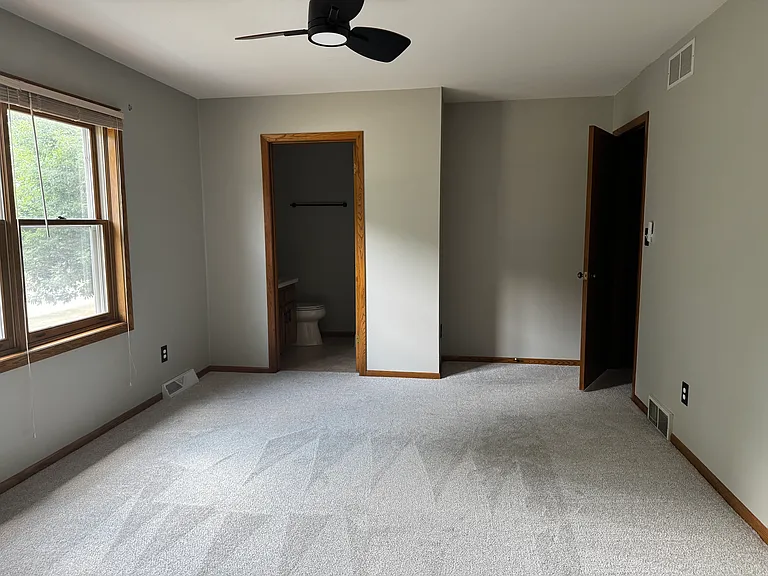 21580 Mary Lynn Dr — Photo 17