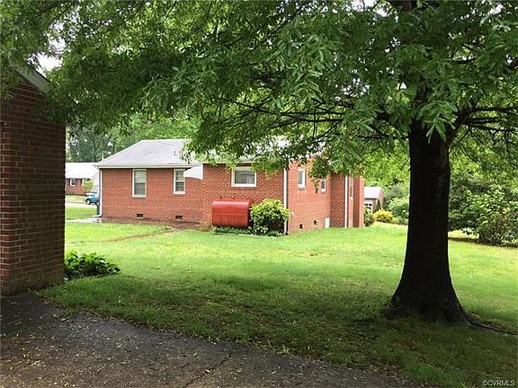 4th image of 413 N Ash Ave