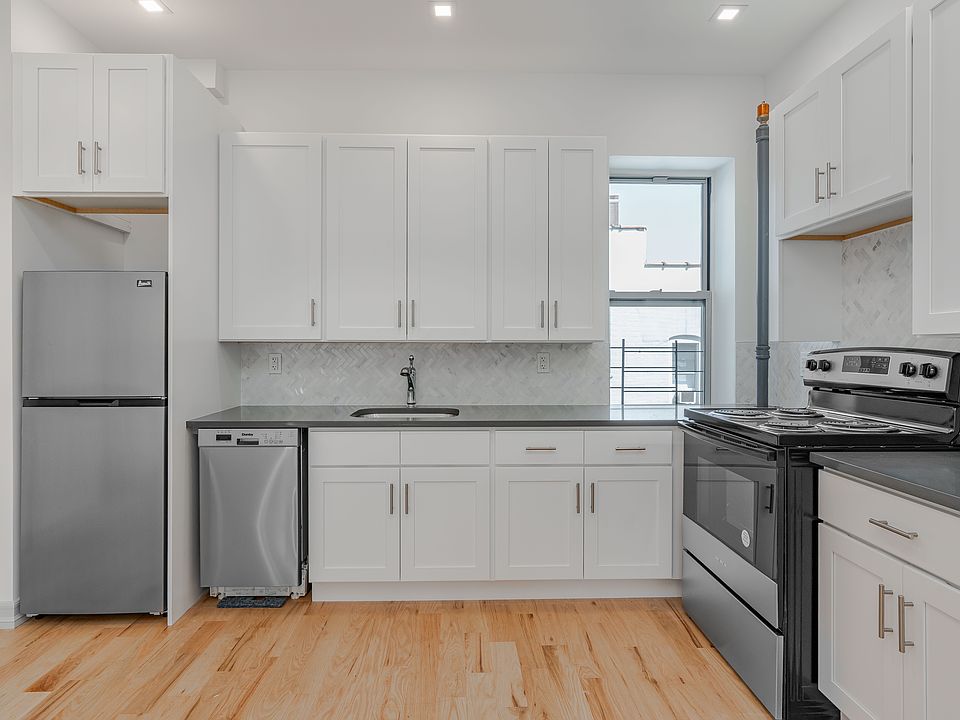 1st image of 68 W 107th St APT 61