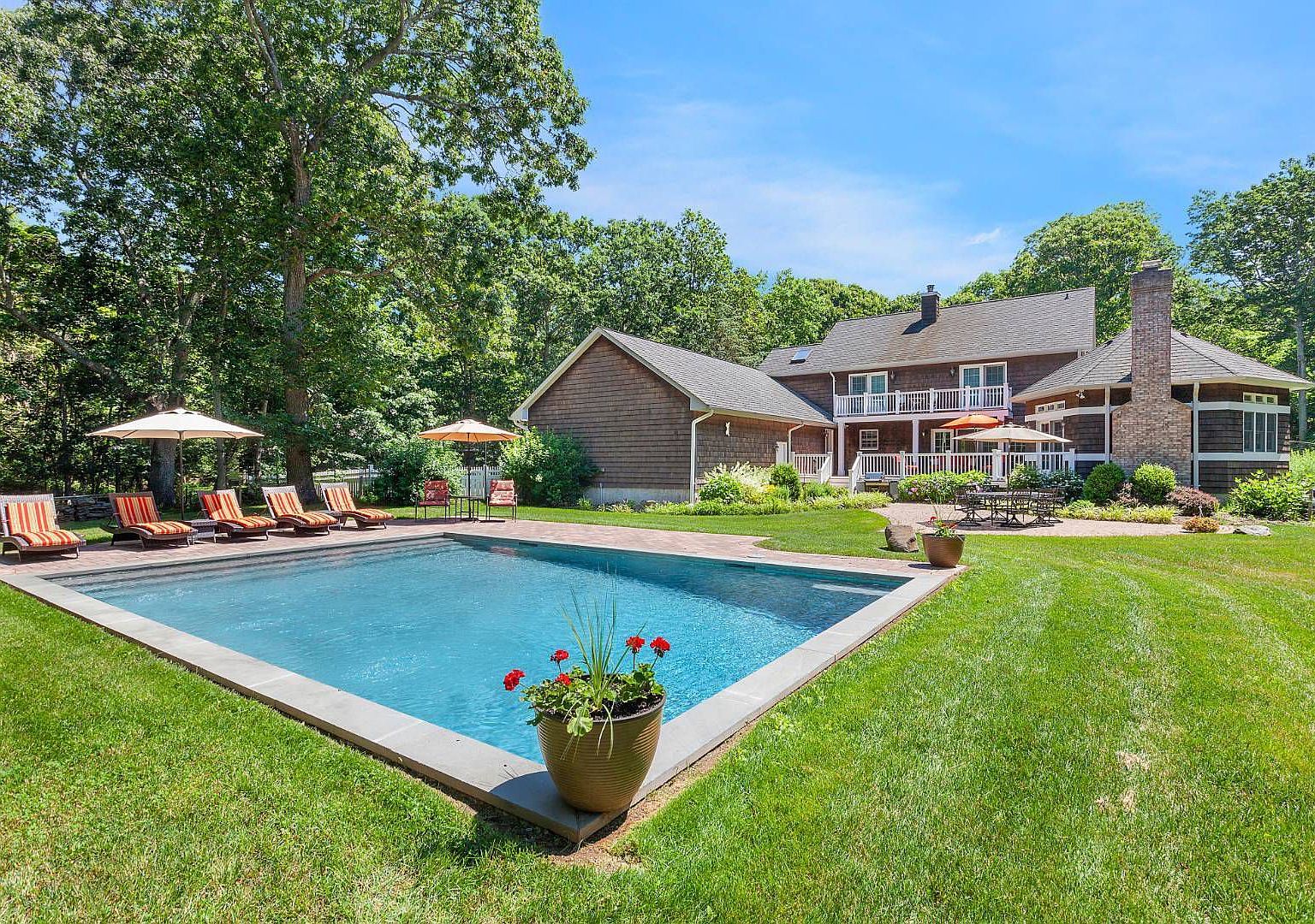 21 Goodwood Rd, Sag Harbor, NY 11963 MLS 375026 Zillow