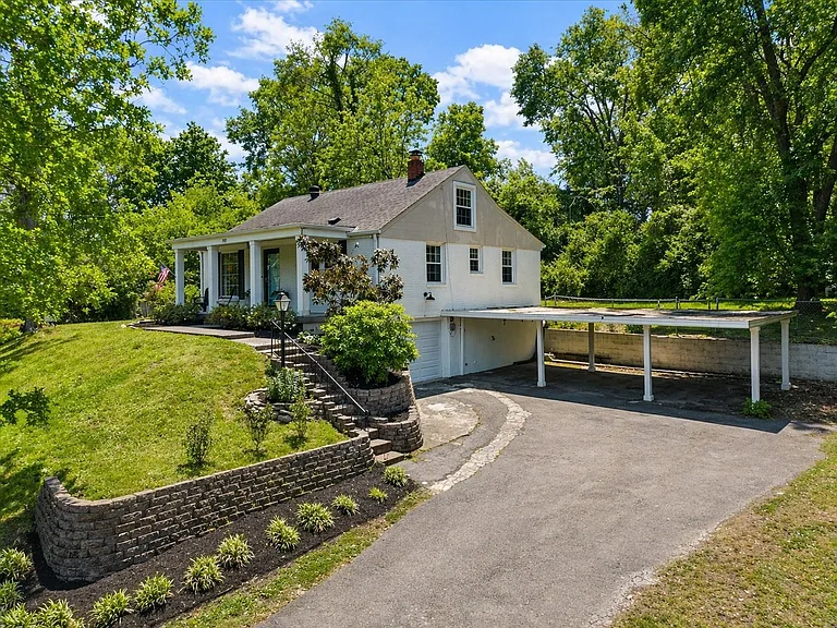727 Woodmere Dr — Photo 19