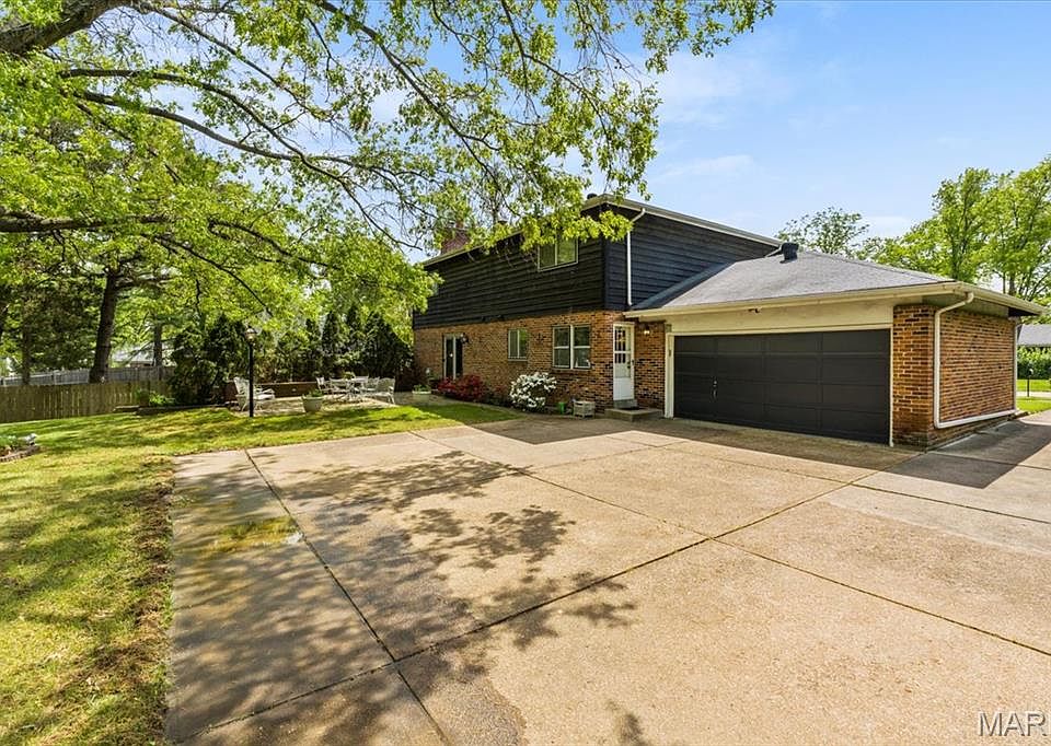 1808 Cayman Ct, Chesterfield, MO 63017 | Zillow