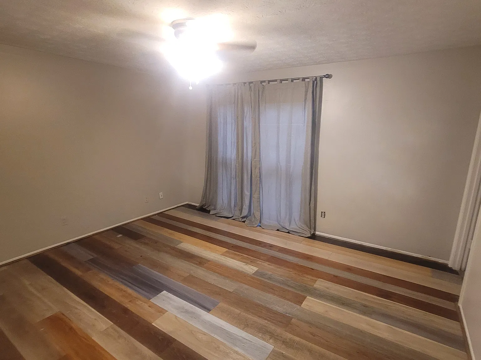 4 bed, 2.5 bath, 1600 sqft, $1,775 — Photo 3
