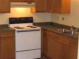 2nd image of 736 S Stapley Dr