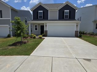 10014 Chatham Run Ln, Charlotte, NC 28262