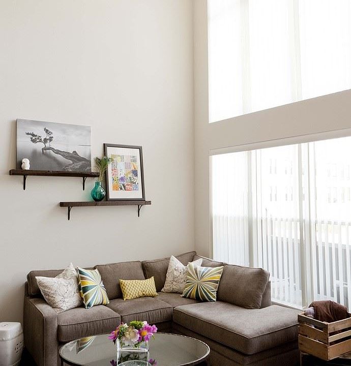 1st image of 222 Wisconsin St APT 215