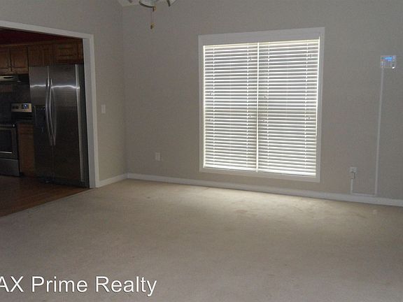 5th image of 256 Mill Pond Dr