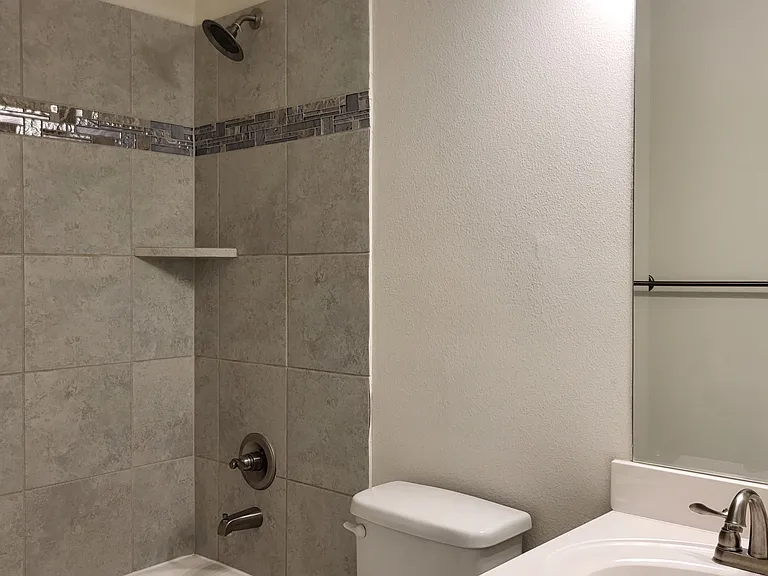 3512 Oakstone Dr — Photo 23