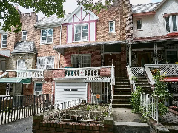 3236 88th St, East Elmhurst, NY 11369