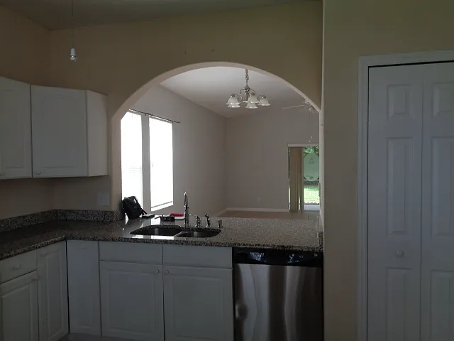3 bed, 1474 sqft, $1,800 — Photo 4