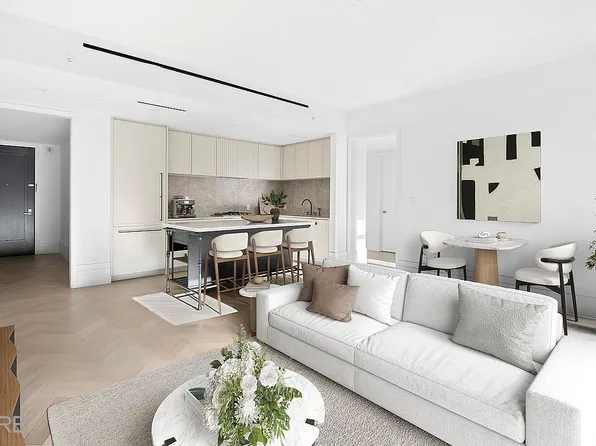 310 E 86th St #5C, New York, NY 10028