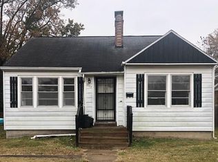 2033 Clarke St, Murphysboro, IL 62966