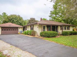 3413 Shardale Dr, Jackson, MI 49203
