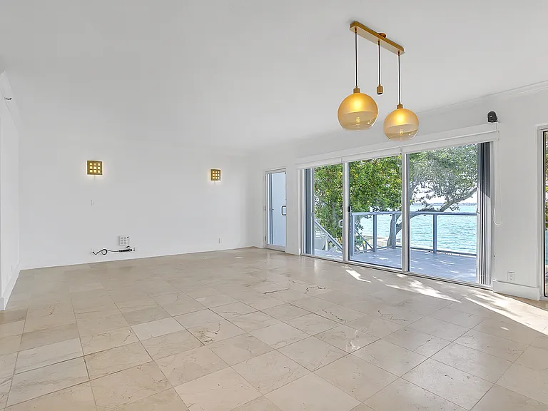 1541 Brickell Ave #105 — Photo 13