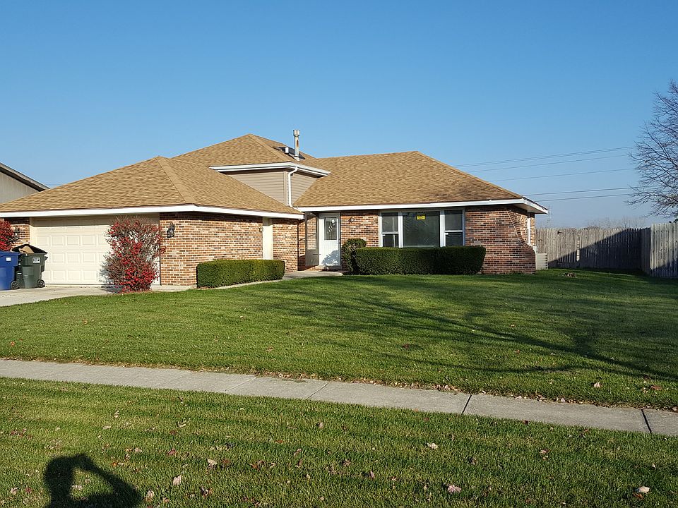 1st image of 15533 Badger Ln