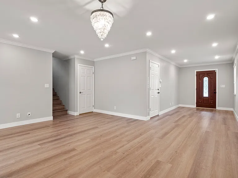 8310 Jayseel St — Photo 2