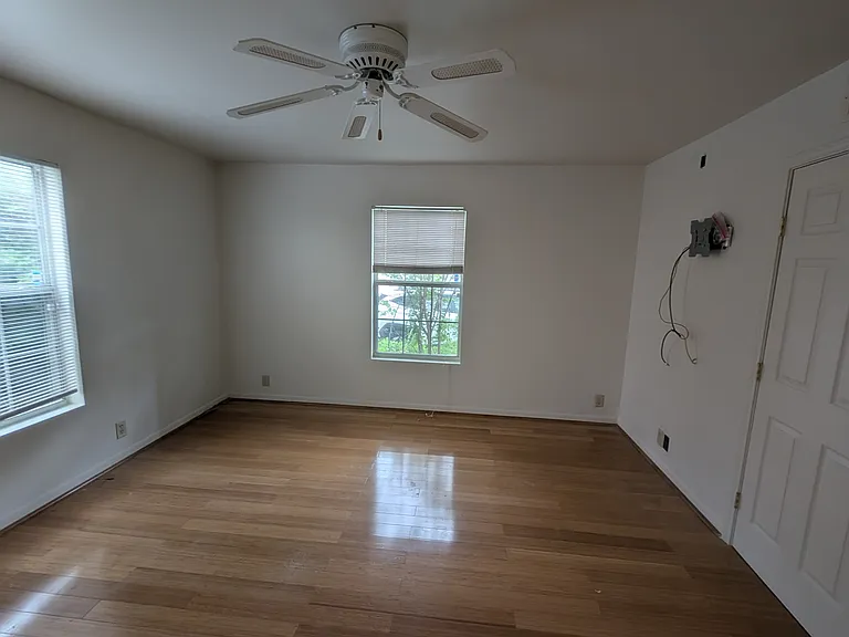 5334 Hidalgo St — Photo 12