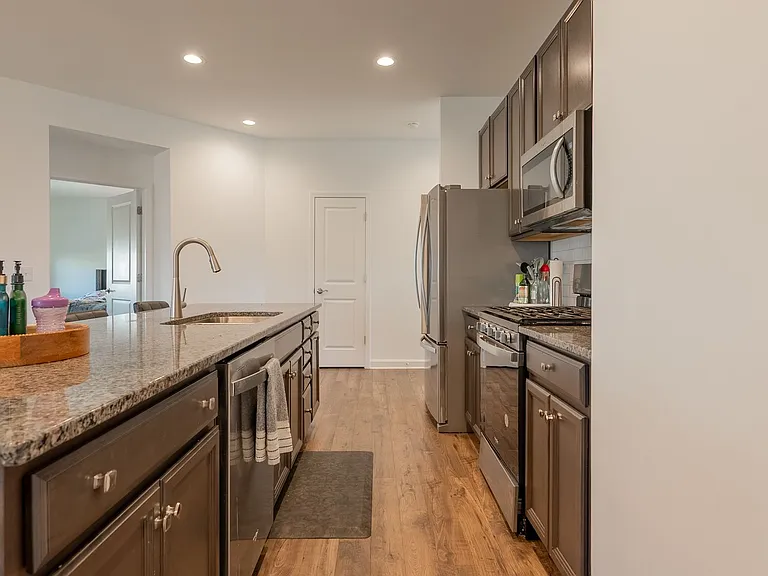 5006 Forsythia Pl — Photo 22