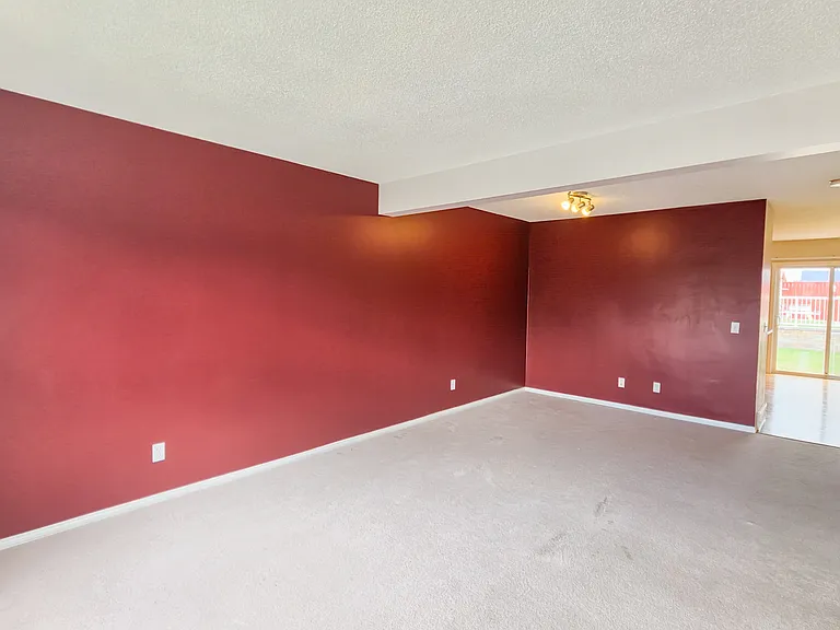 171 Taravista St NE — Photo 7