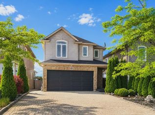6556 Mary Dr, Niagara Falls, ON L2H 0B5