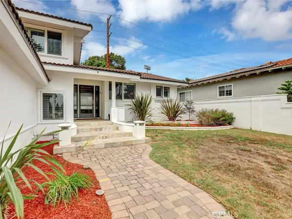 19127 Allingham Ave, Cerritos, CA 90703