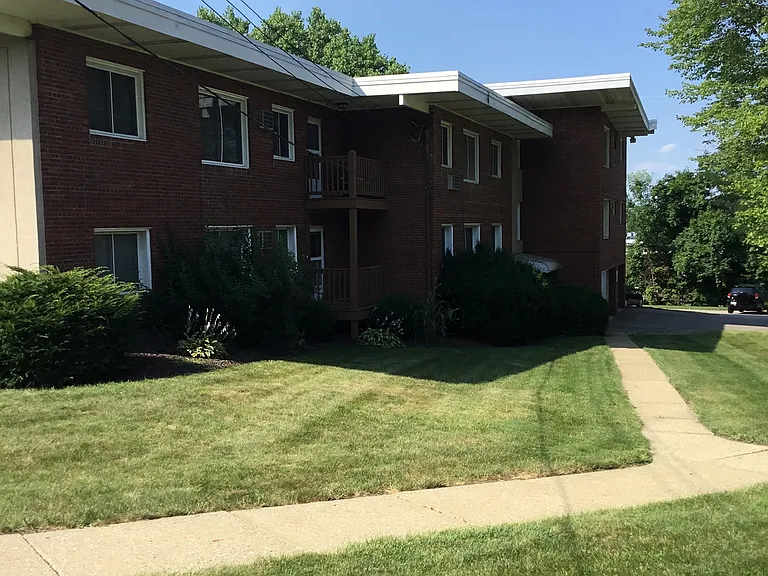 2607 Chamberlain Rd — Photo 16