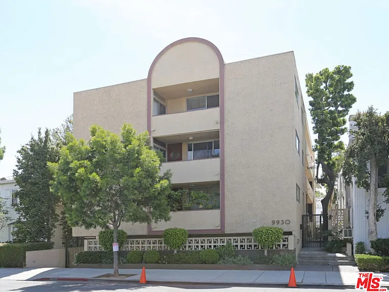 9930 Durant Dr #4 — Photo 4