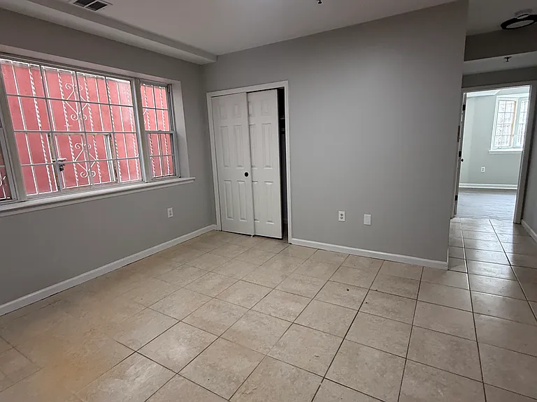 122-124 2nd St #1 — Photo 2
