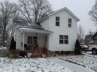 108 N Lincoln Ave, Three Rivers, MI 49093