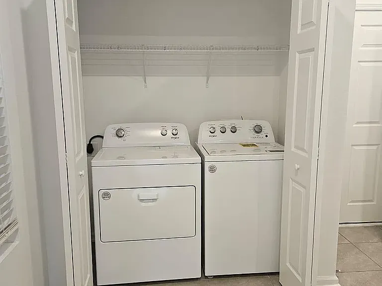 4004 Bay Hawk Ct — Photo 16