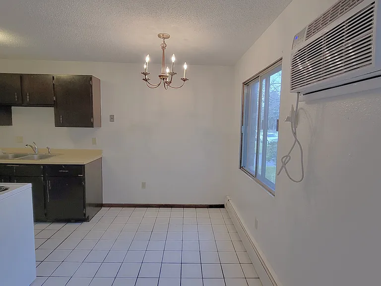 539 S Wasson Ln #203 — Photo 6