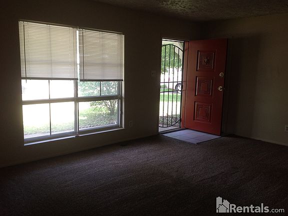 2nd image of 4120 Mellis Dr