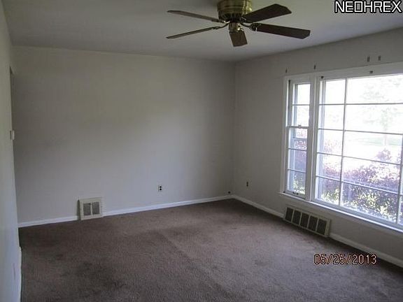4th image of 4550 W 156th St