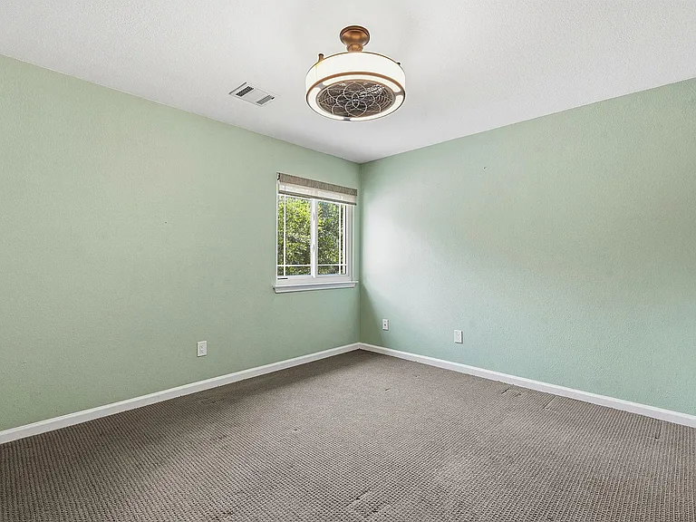1109 Traci Michelle Dr — Photo 13
