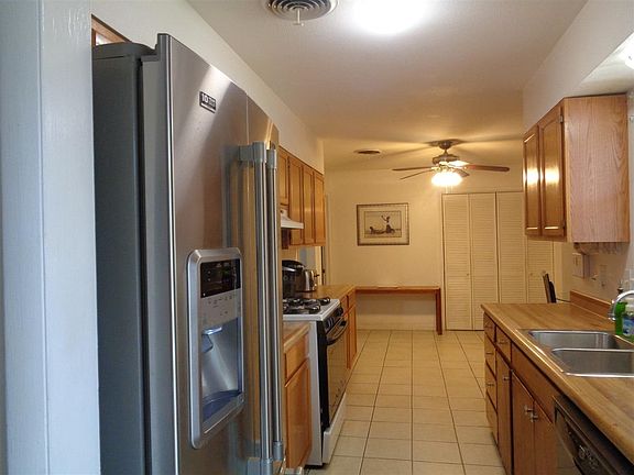 4th image of 1007 Princeton Dr