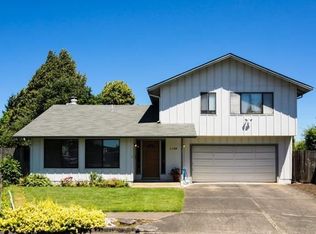 1138 T St, Springfield, OR 97477