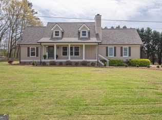 190 W Crestwood Rd, Tyrone, GA 30290