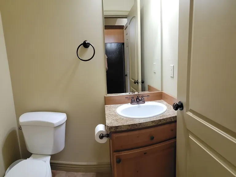 565 Pioneer Rd #64 — Photo 6