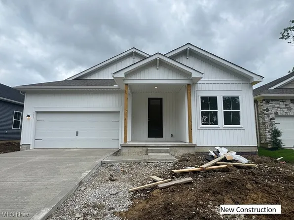 591 Wyleswood Dr, Berea, OH 44017