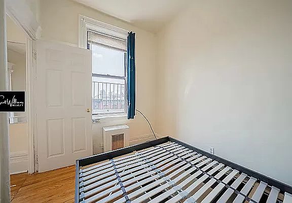5th image of 599 Franklin Ave APT 4F