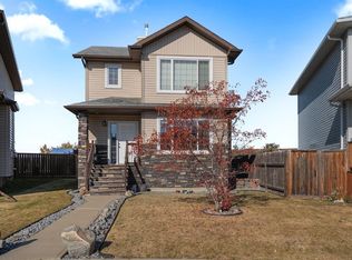 7418 S 46th Ave, Camrose, AB T4V 2T4