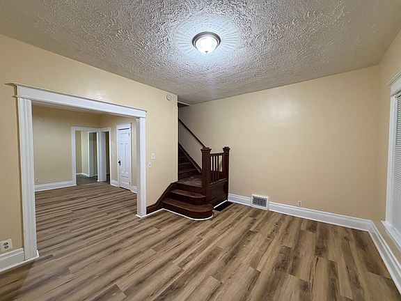 3rd image of 733 Chili Ave #3