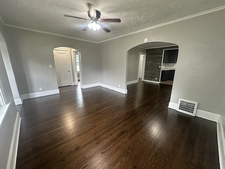 2906 Arcadia Ter — Photo 2