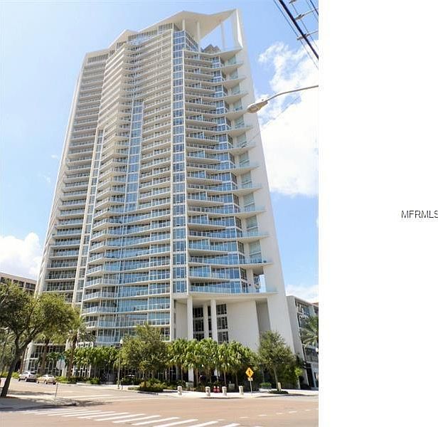 1st image of 175 1st St S APT 1006