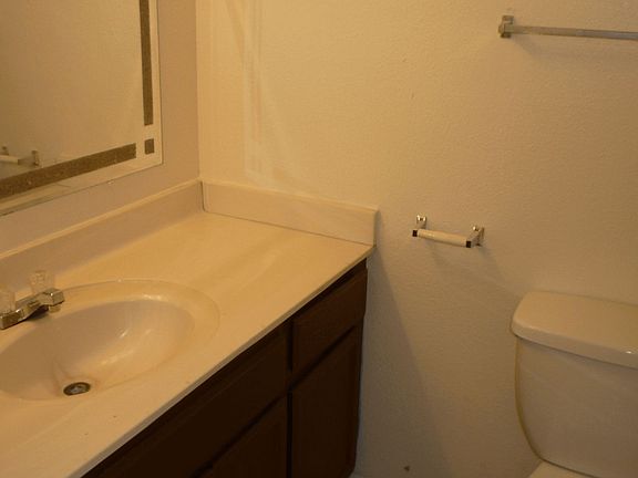 4th image of 111 S Barkley APT 102