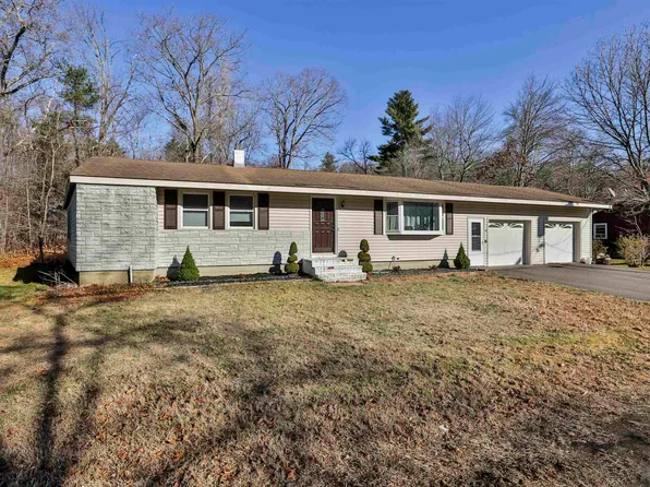 18 First Avenue, Goffstown, NH 03045