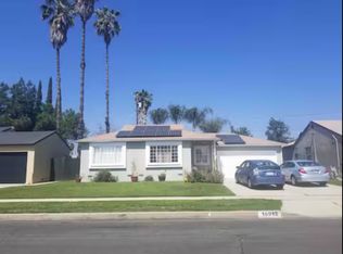 16913 Gault St, Van Nuys, CA 91406