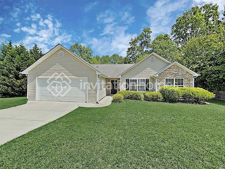 898 Kendall Park Dr — Photo 1