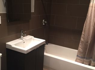 9810 Metropolitan Ave #1, Forest Hills, NY 11375