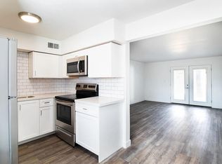 Osborn 17, Phoenix, AZ 85015